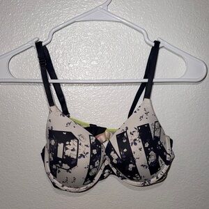 PINK Victoria's Secret Floral Logo Underwire Bra in Cream and Black